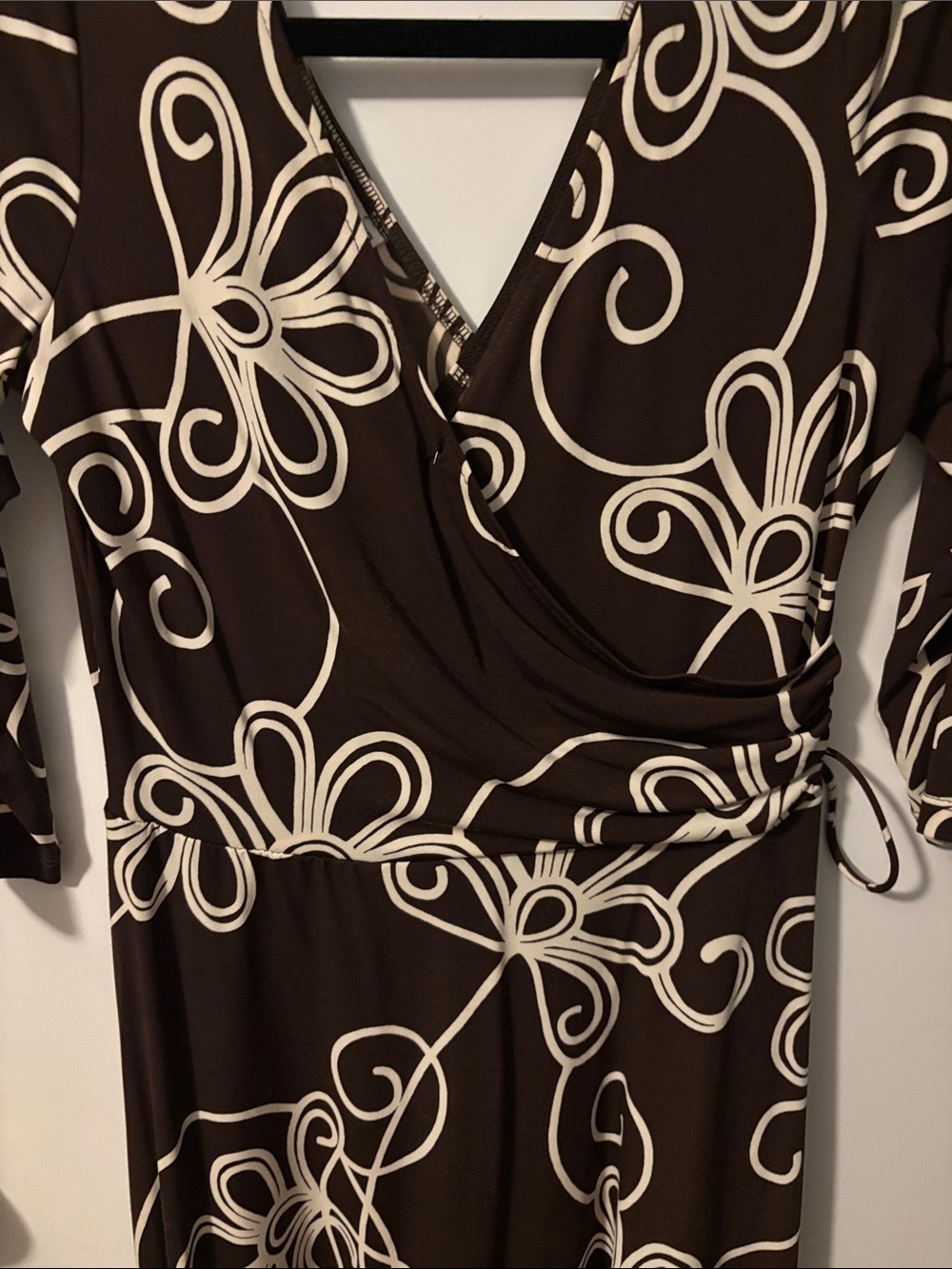 Vintage Quiet Luxury Mobwife Aesthetic dressbarn Floral Chocolate Wrap Dress 12 - Picture 4 of 6